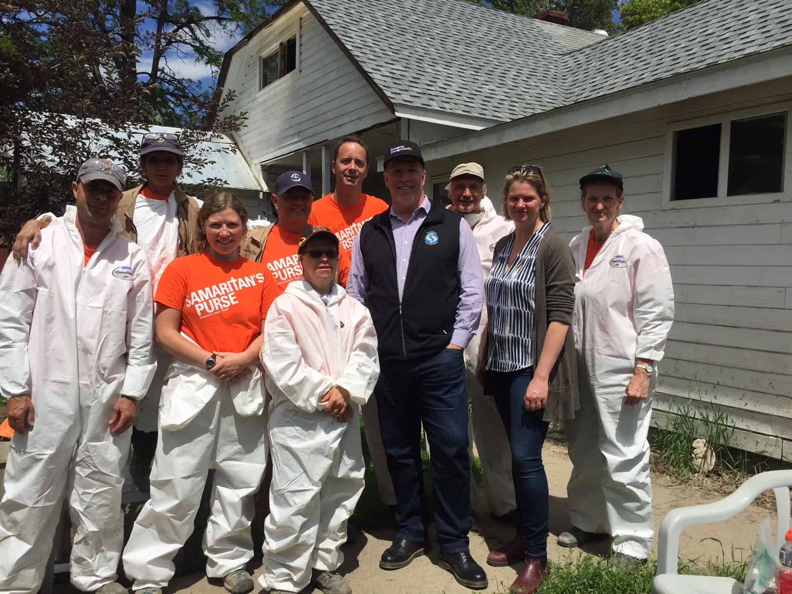 B.C. Premier John Horgan visited one of the homes we were working at and expressed his appreciation to Samaritan’s Purse and to the volunteers.