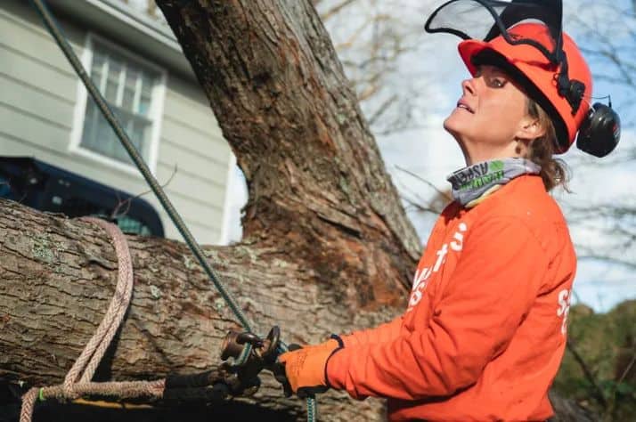 Volunteers Clean Yards Share Tears In Aftermath Of Fiona Samaritan S